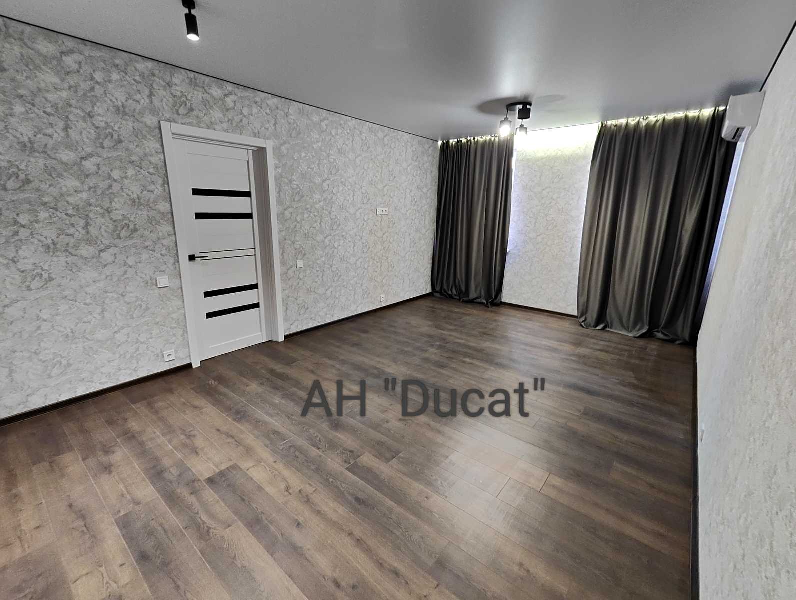 1878378827356699