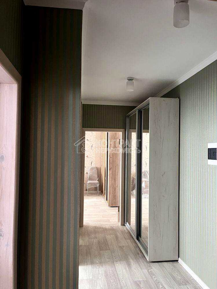 1878379169374395