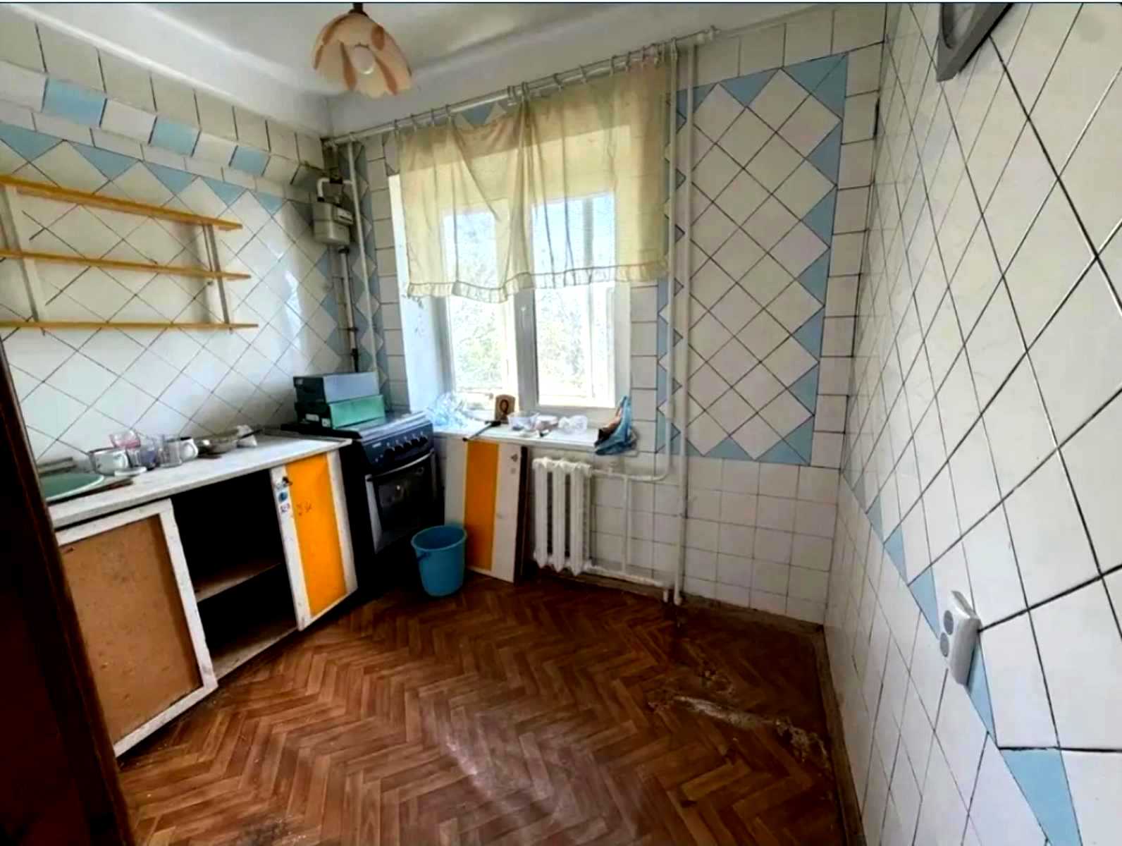 1878380712405589