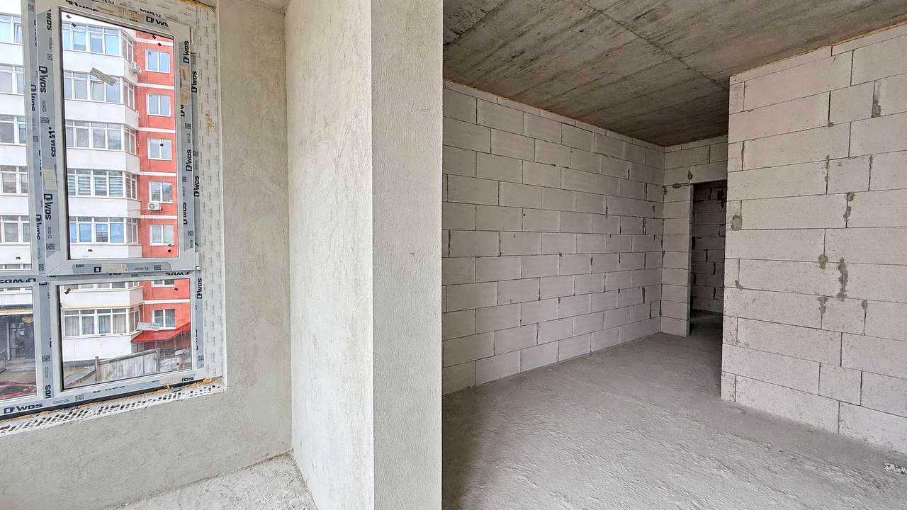1878381805852680