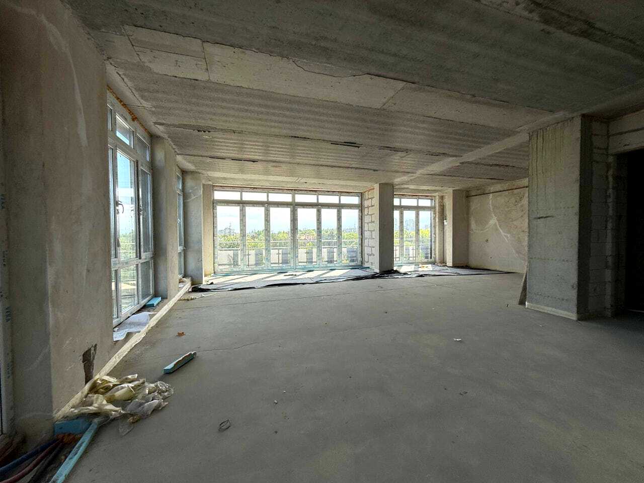 1878382043851449