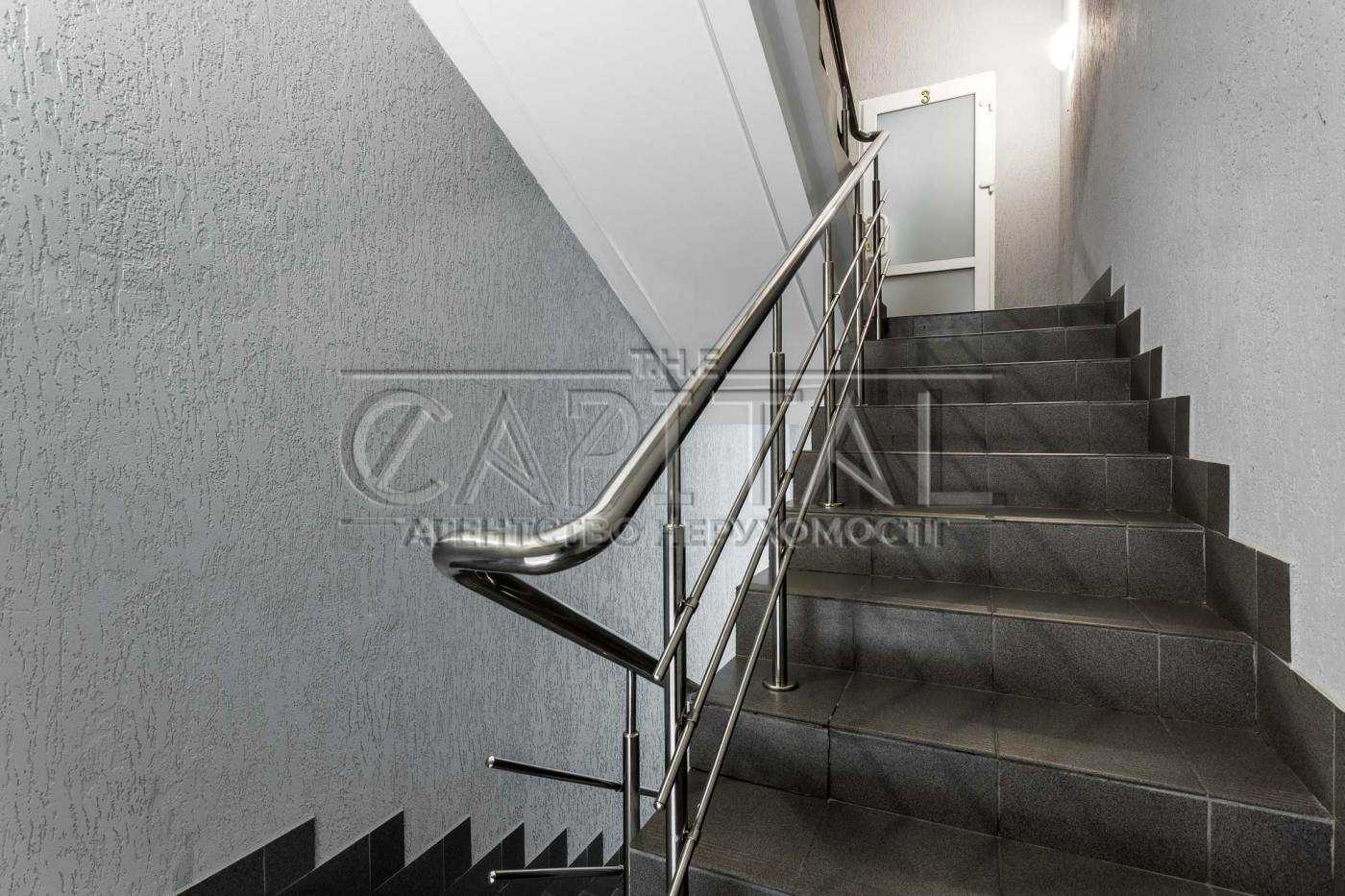 1878382270929540