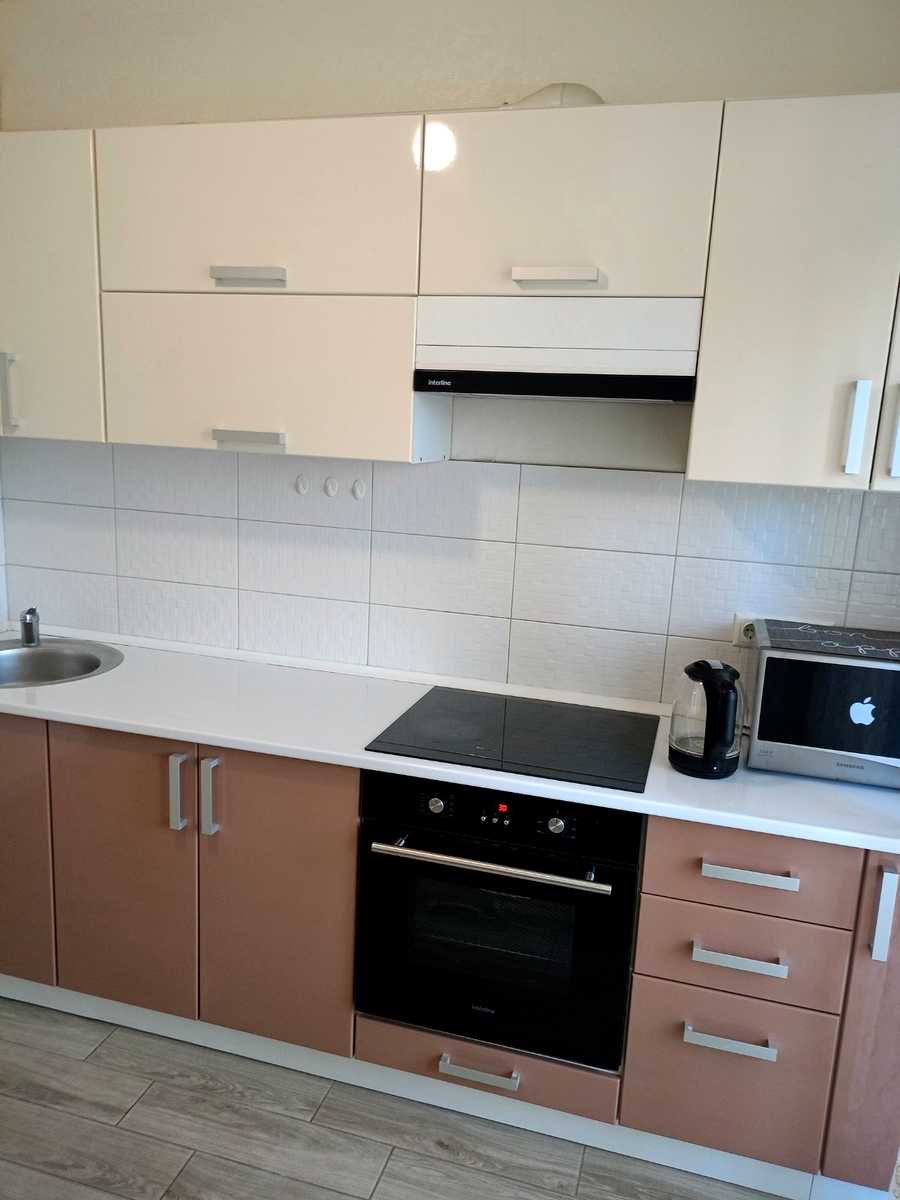 1878382630792836