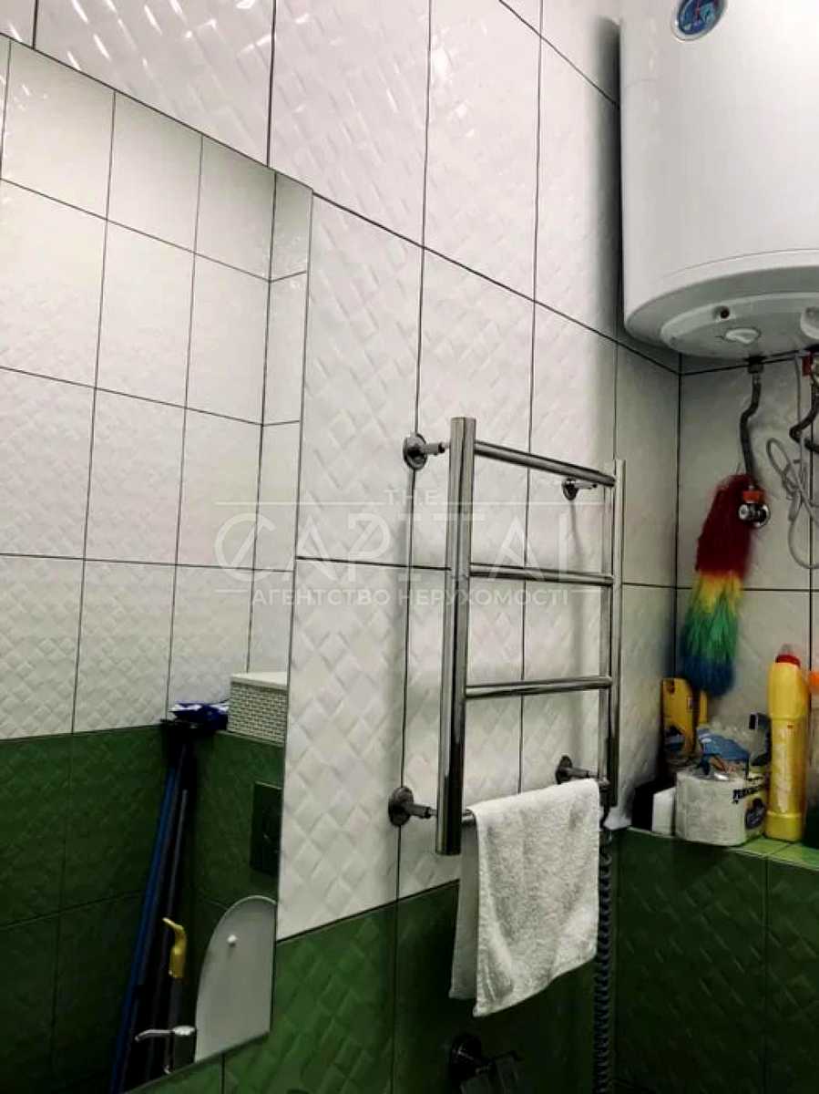 1878383197047562