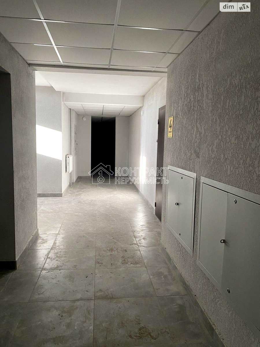 1878383205643748