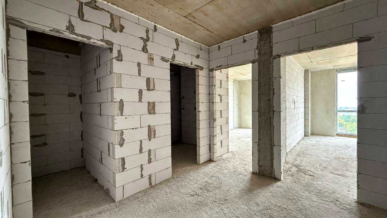 1878383821622239