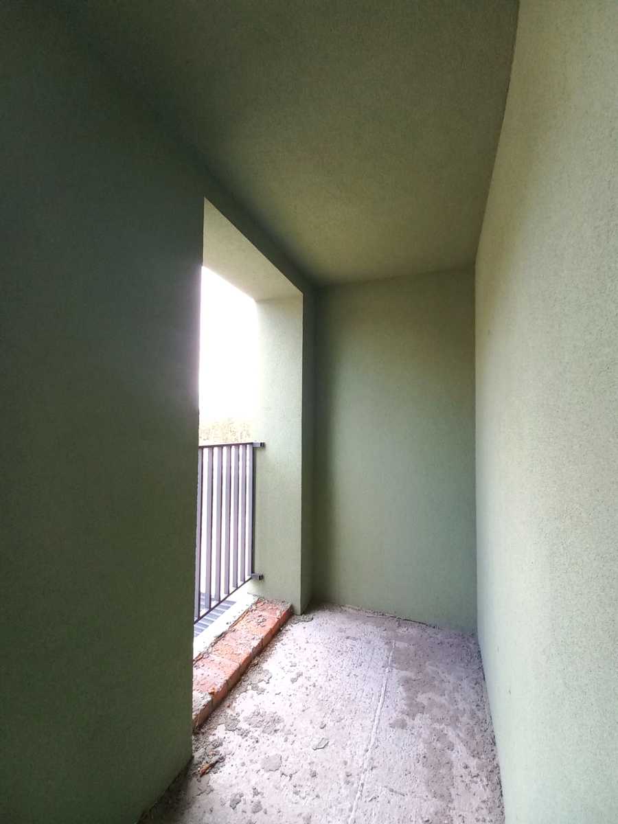 1878385244854924