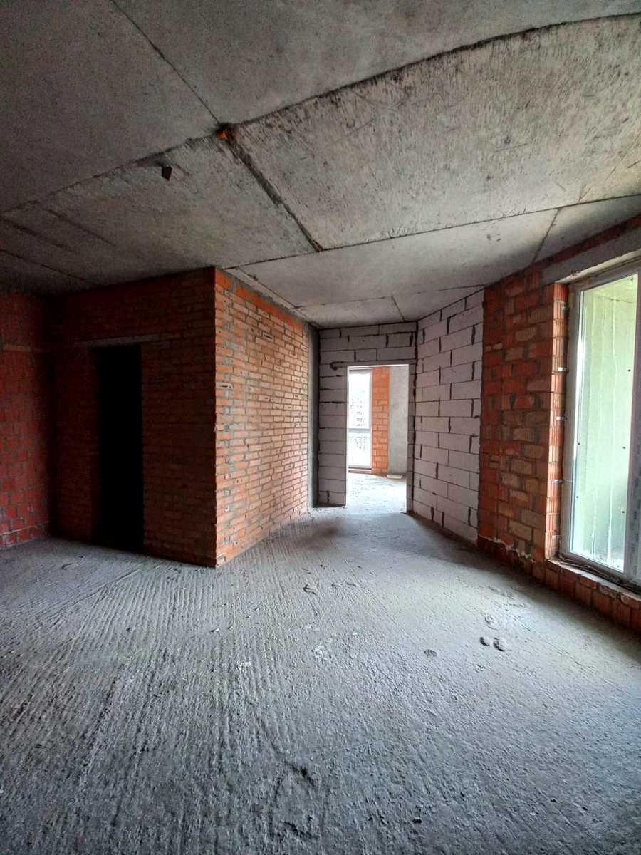 1878385246005602