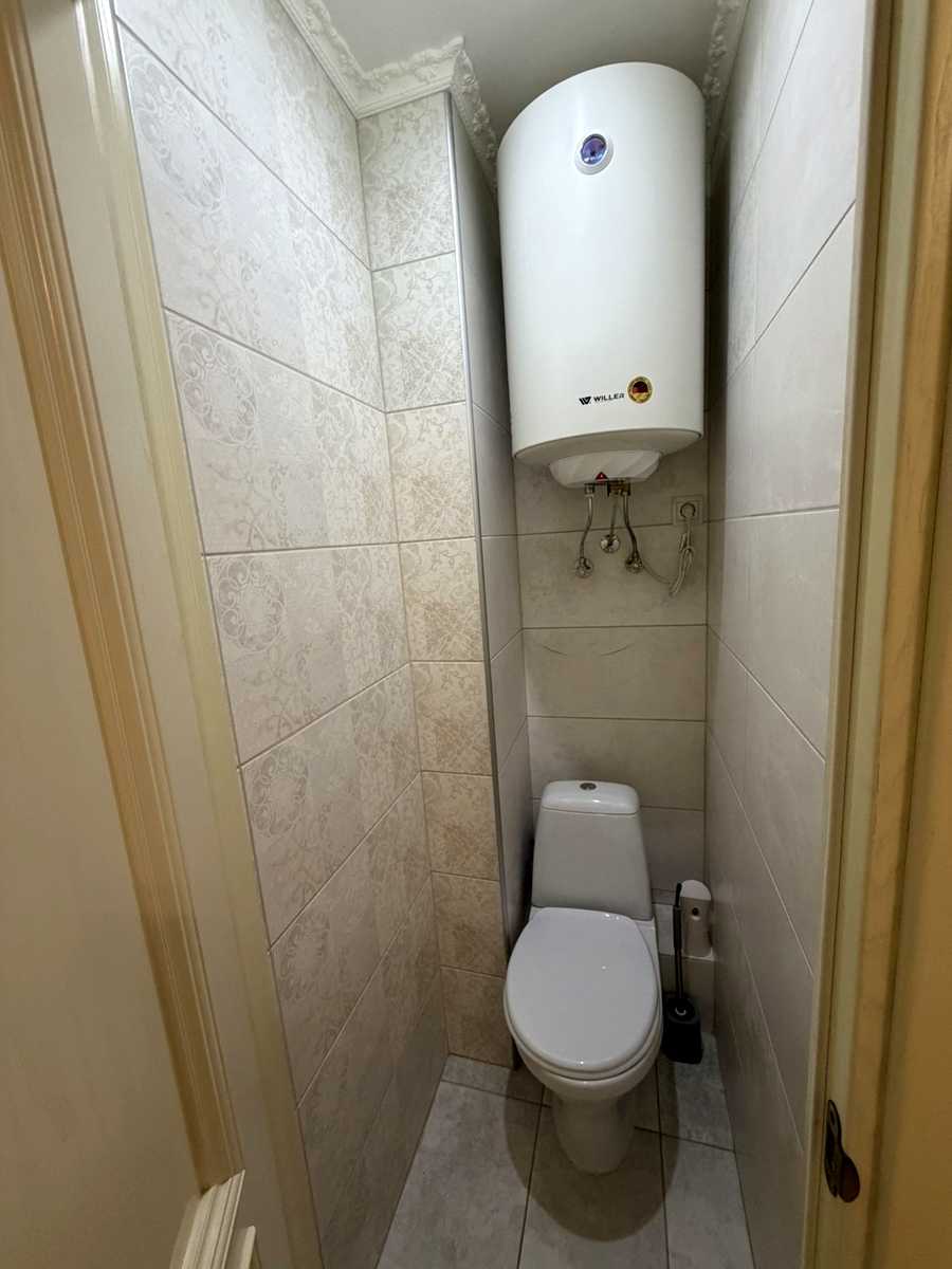 1878385404937541