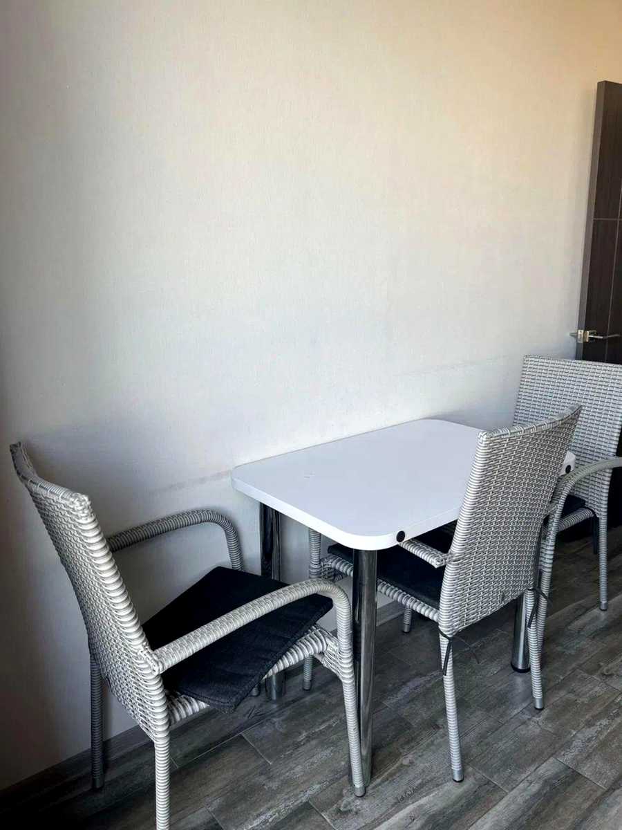 1878385511257258
