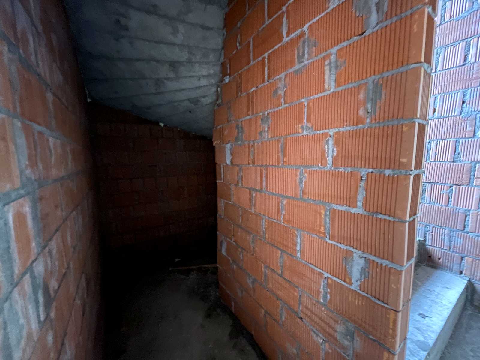1878387077013425