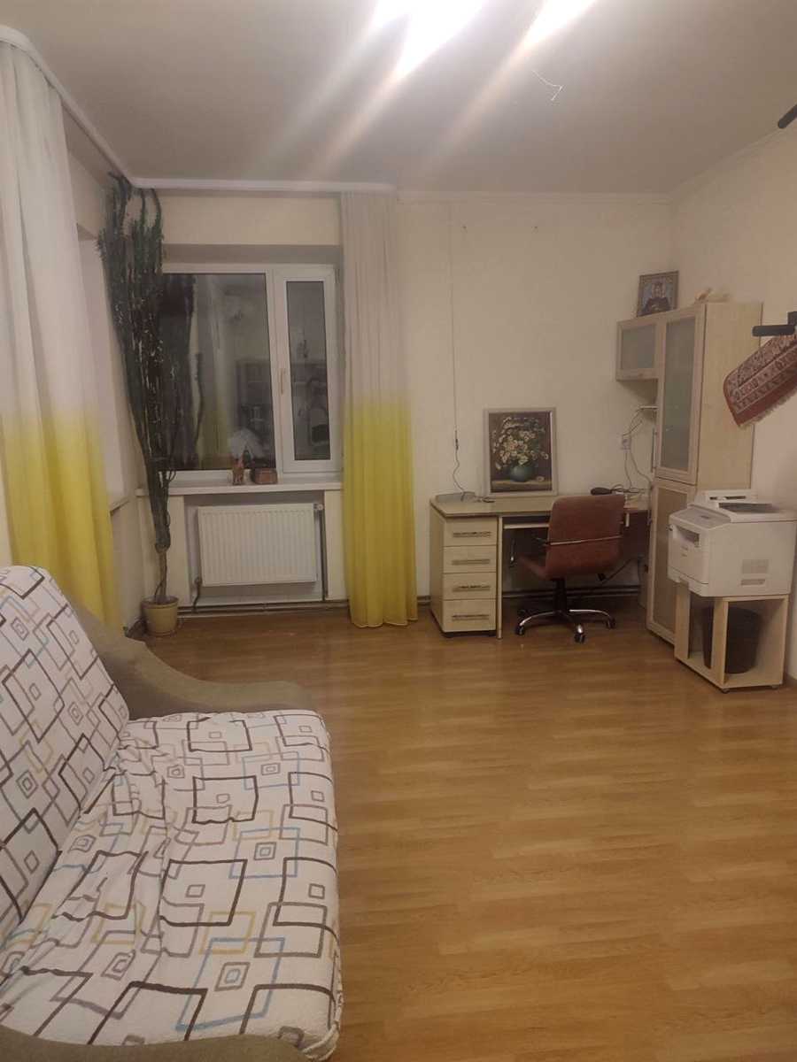 1878388271829629