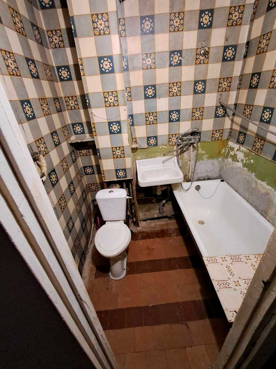 1878388716649606