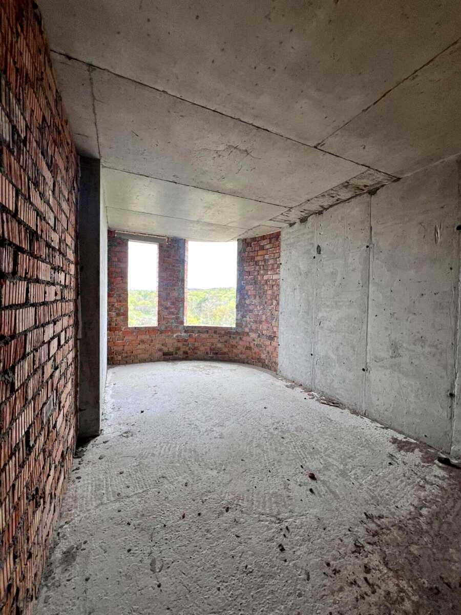 1878388798978867