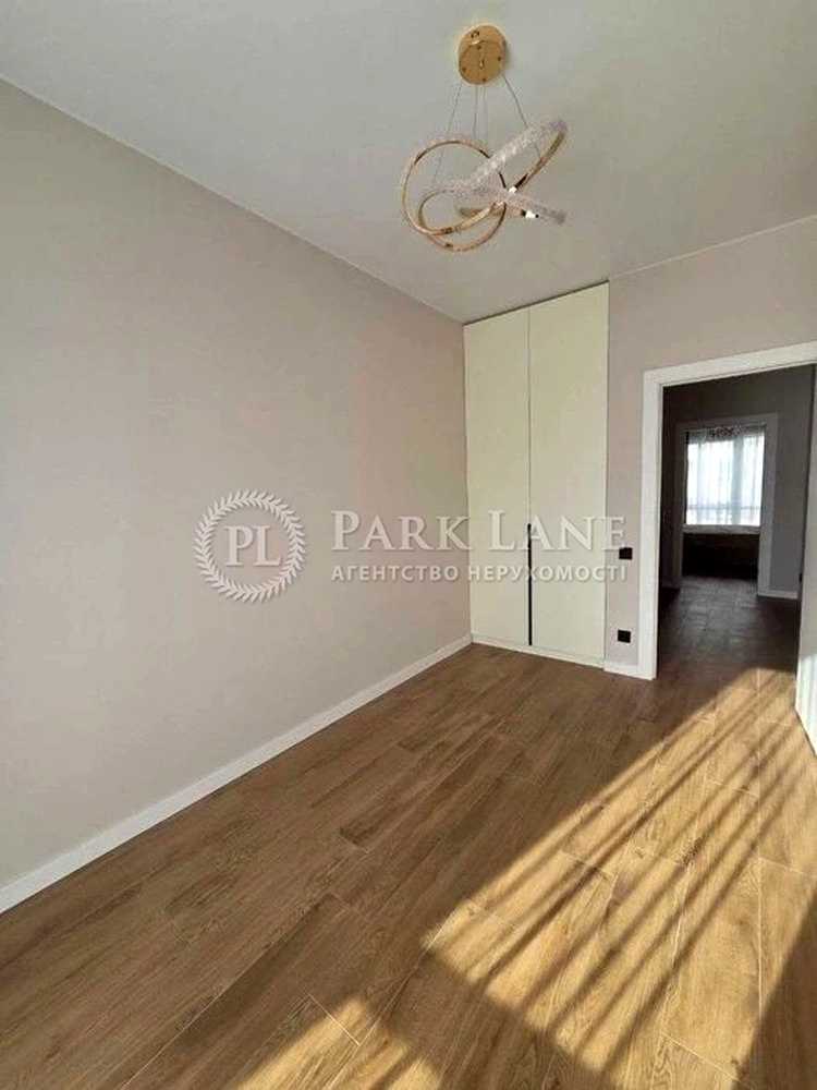 1878389312600596