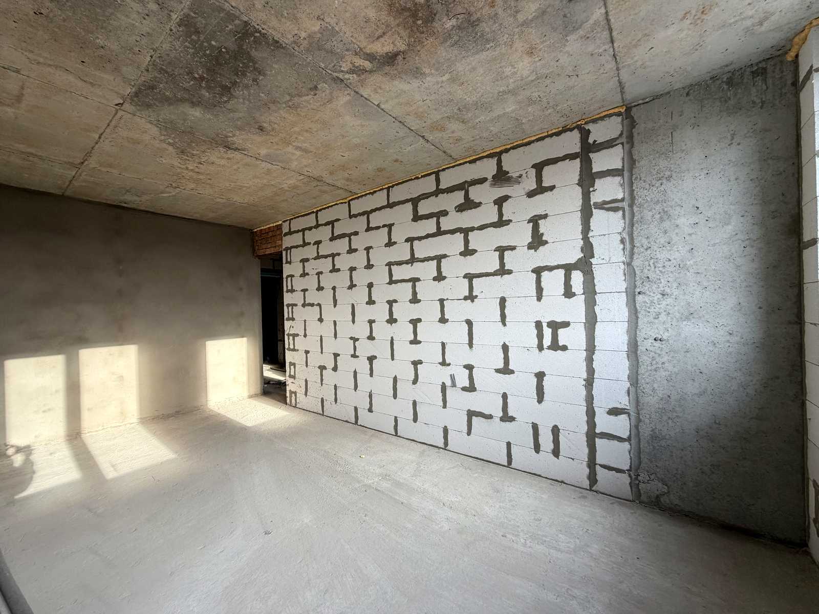 1878389494937406