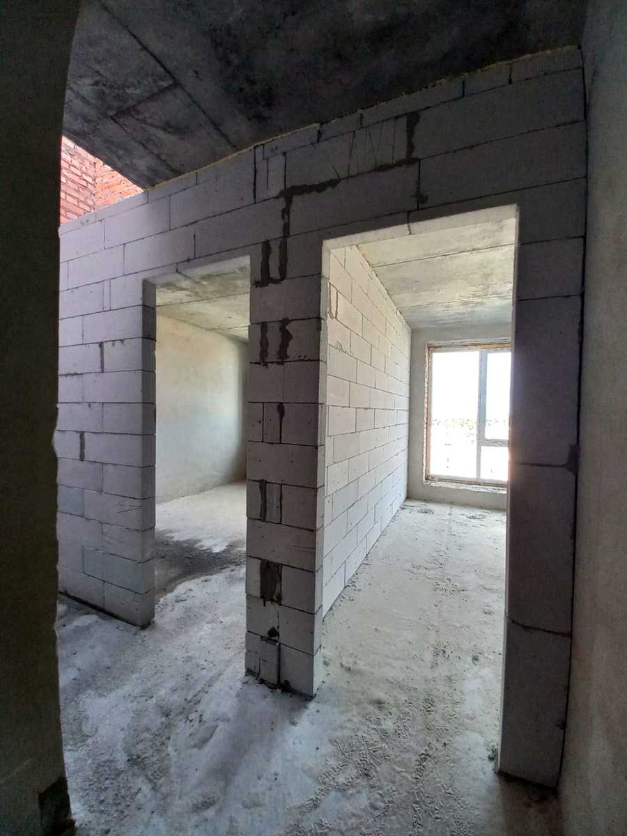 1878390669111674