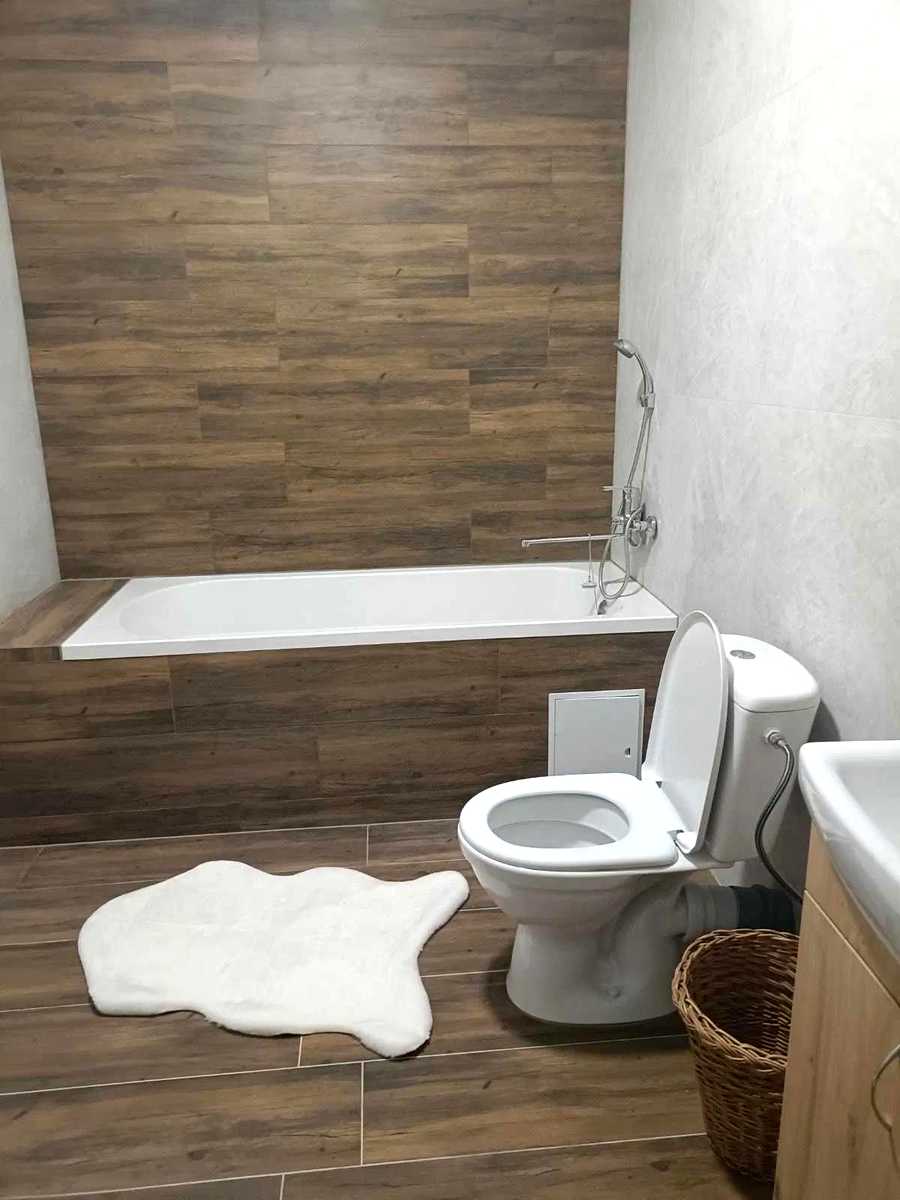 1878390817510951