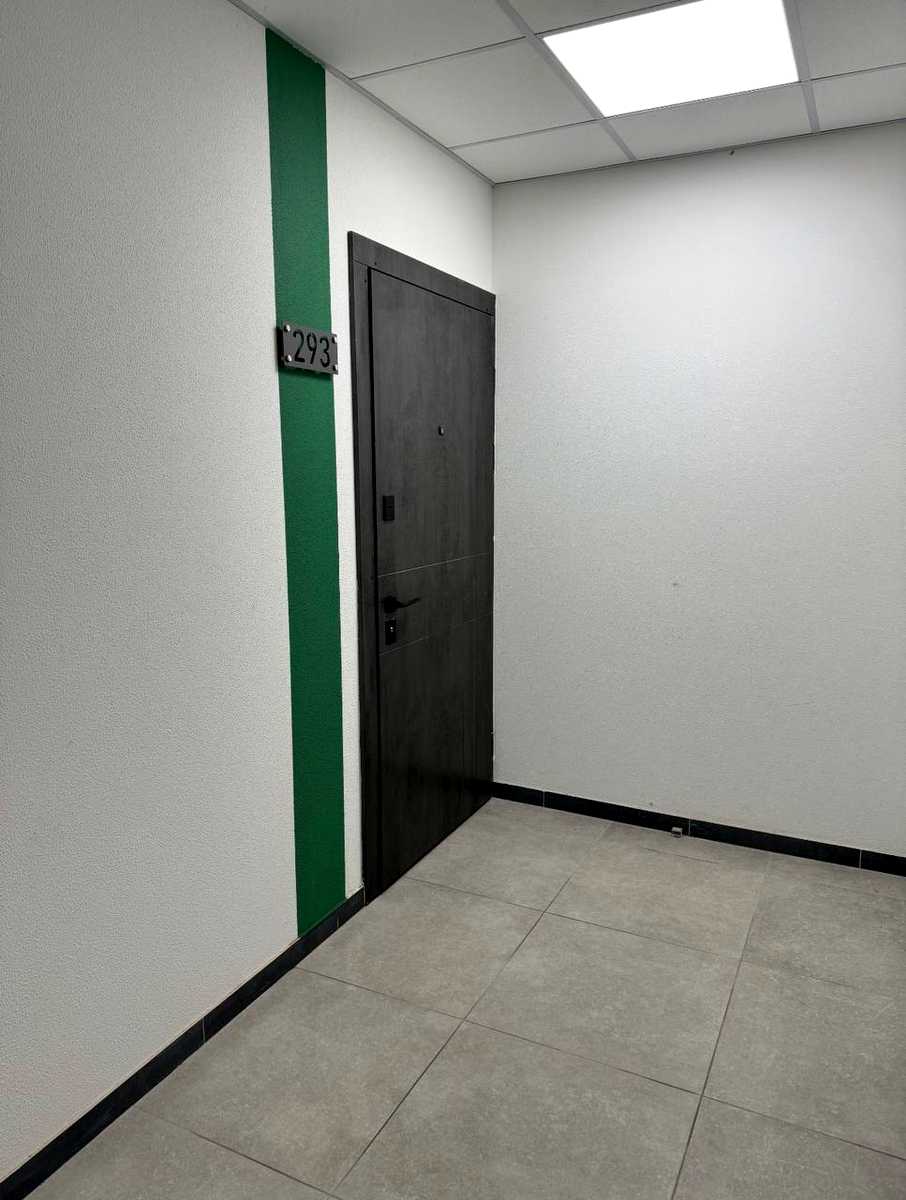 1878390885439687