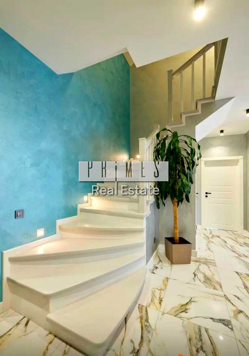 1878392245879914