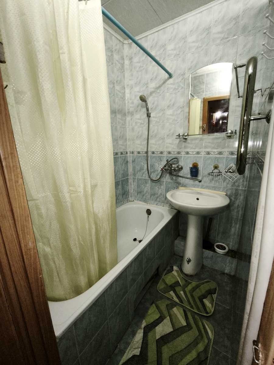 1878392954701537
