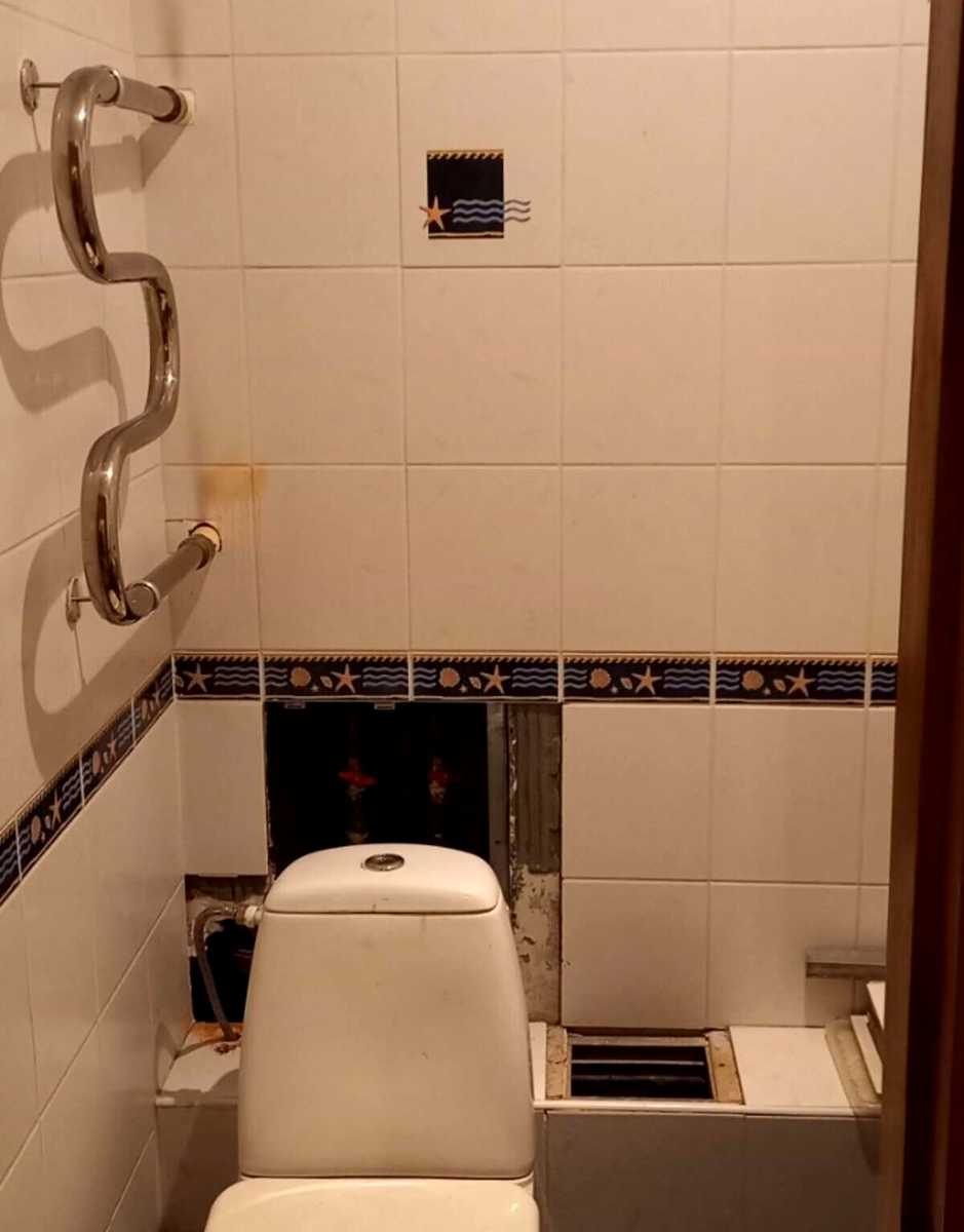 1878393489882443