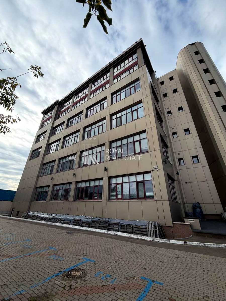 1878393573118202