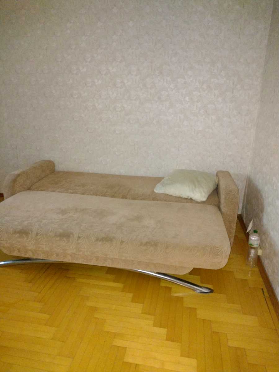 1878394657876629
