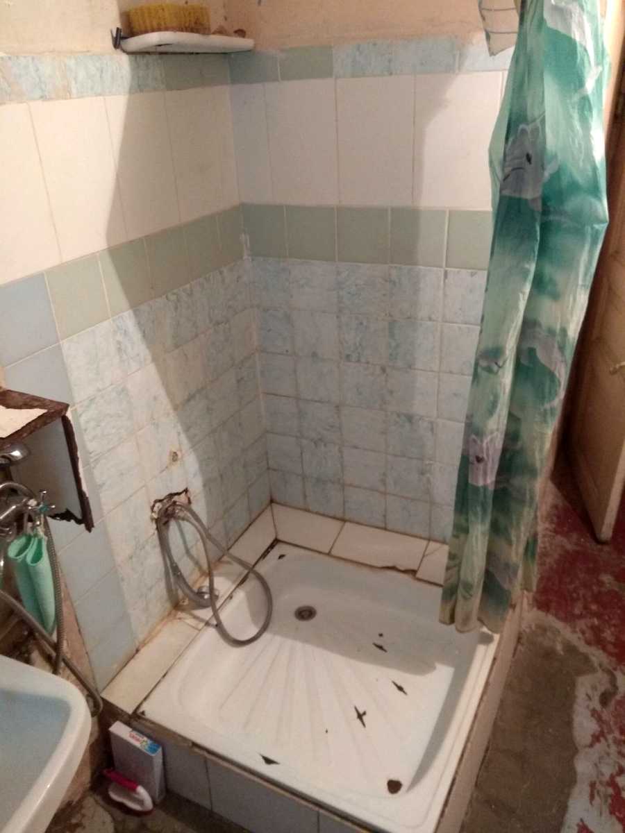 1878394662595216