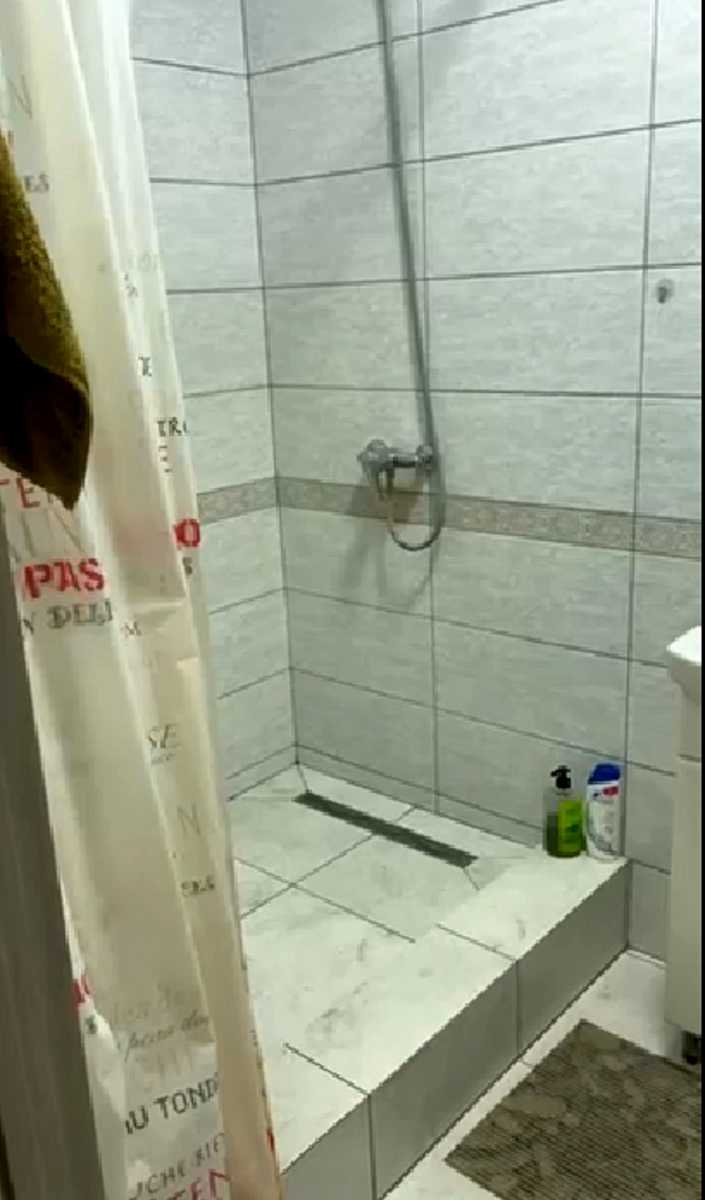 1878394800983213