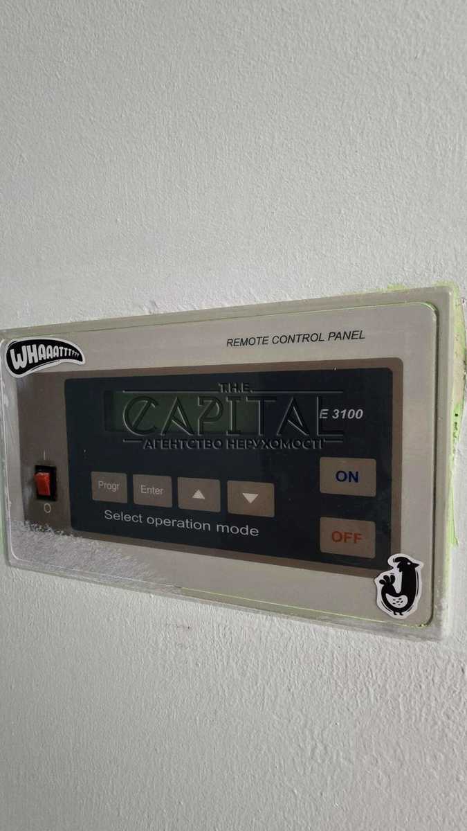 1878394988368557