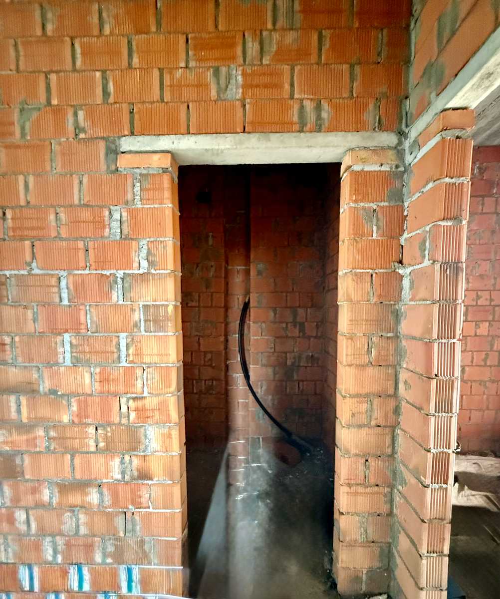 1878395072120261