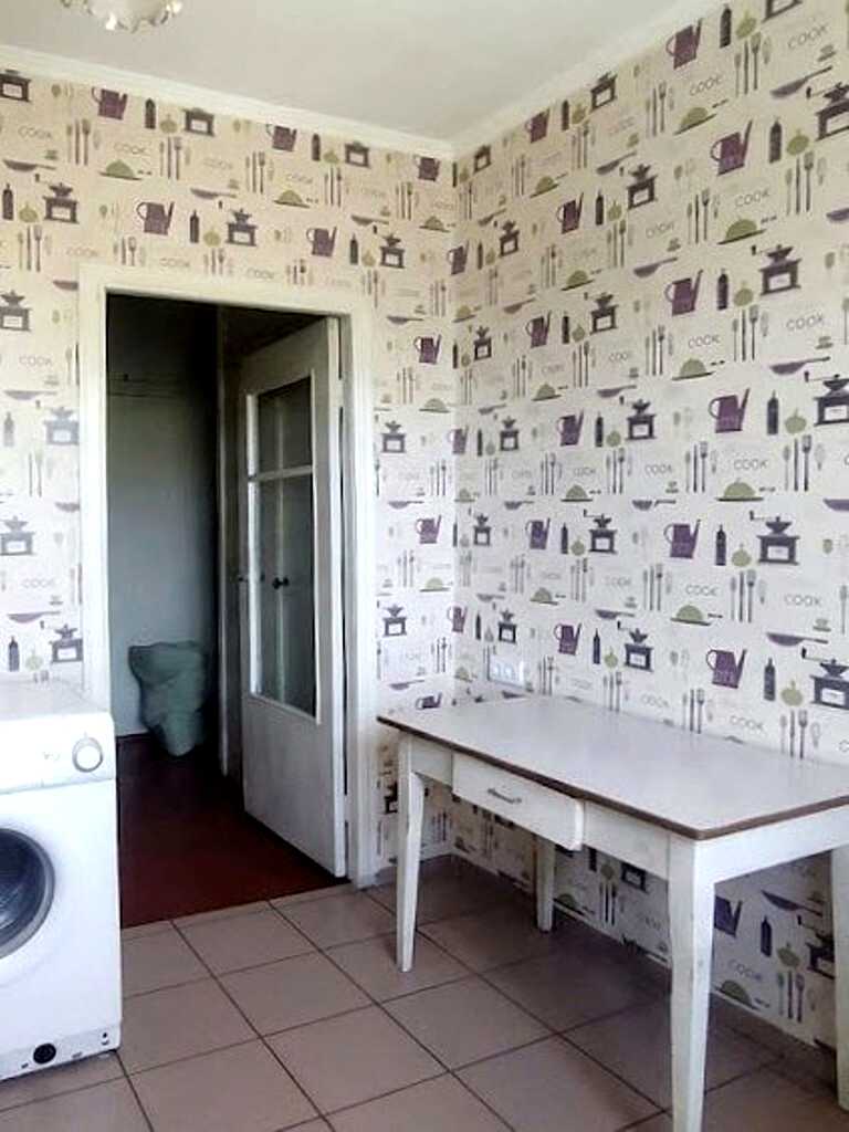 1878395876362504