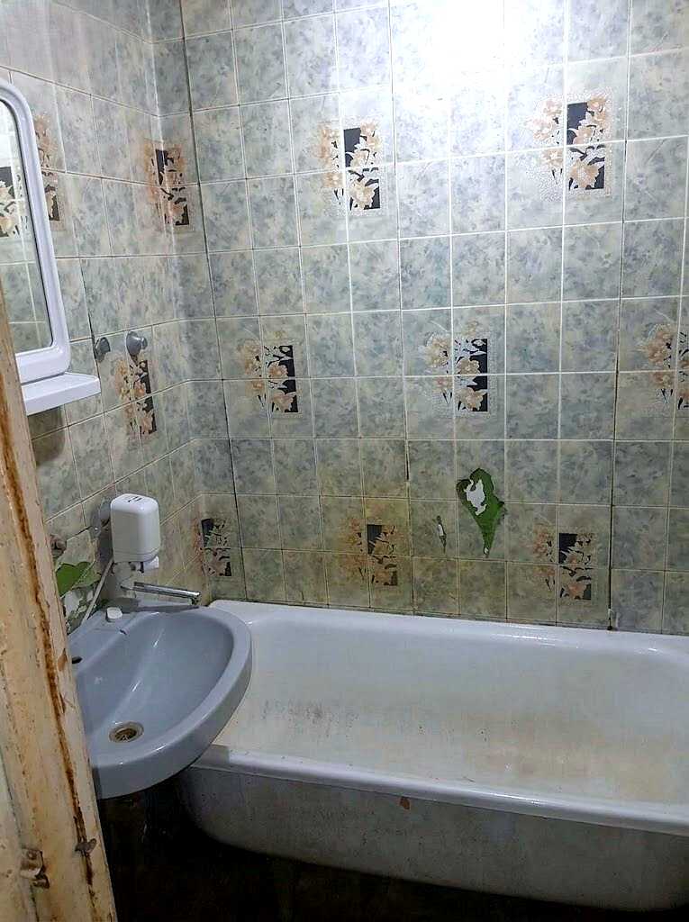 1878395876696138