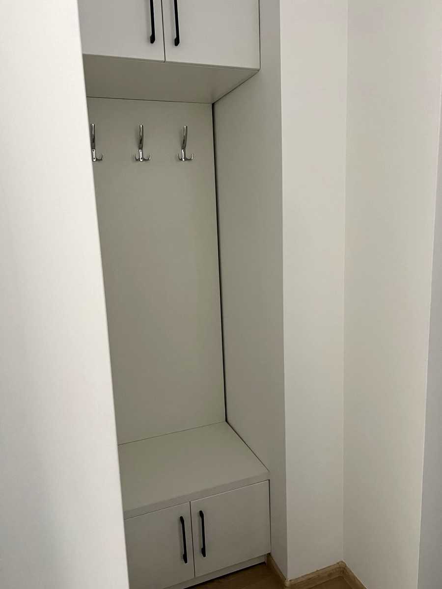 1878395957463983