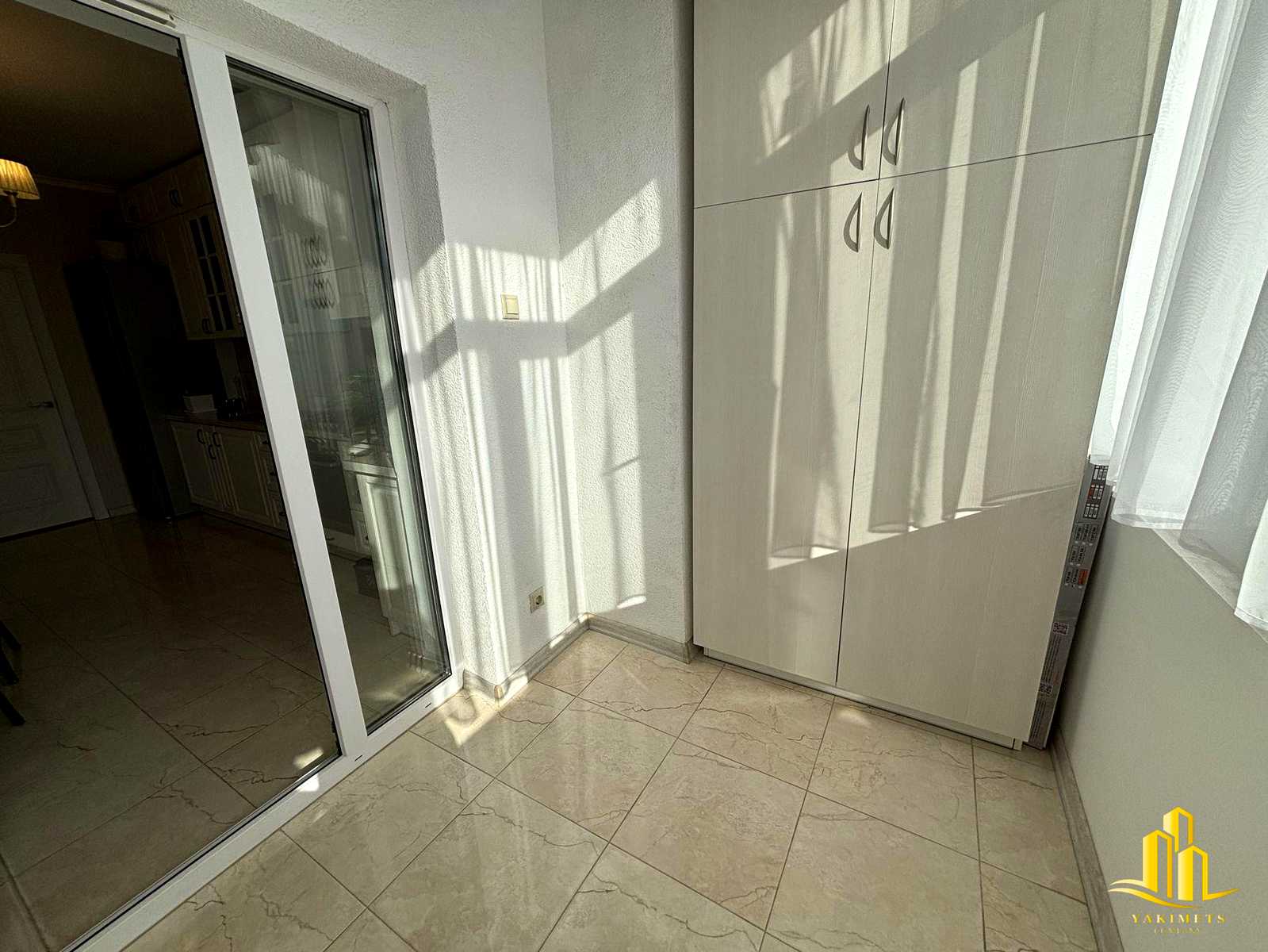 1878397978089370