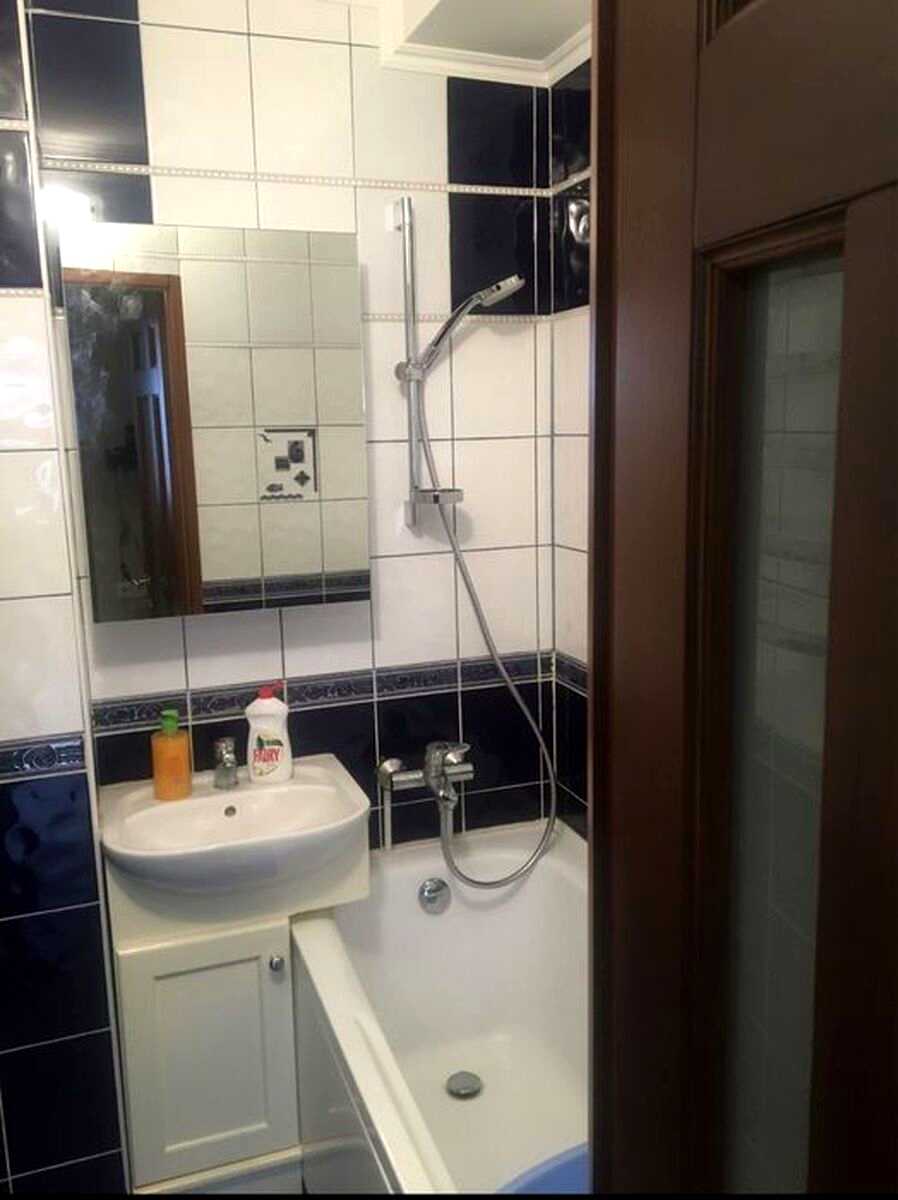 1878398027327241