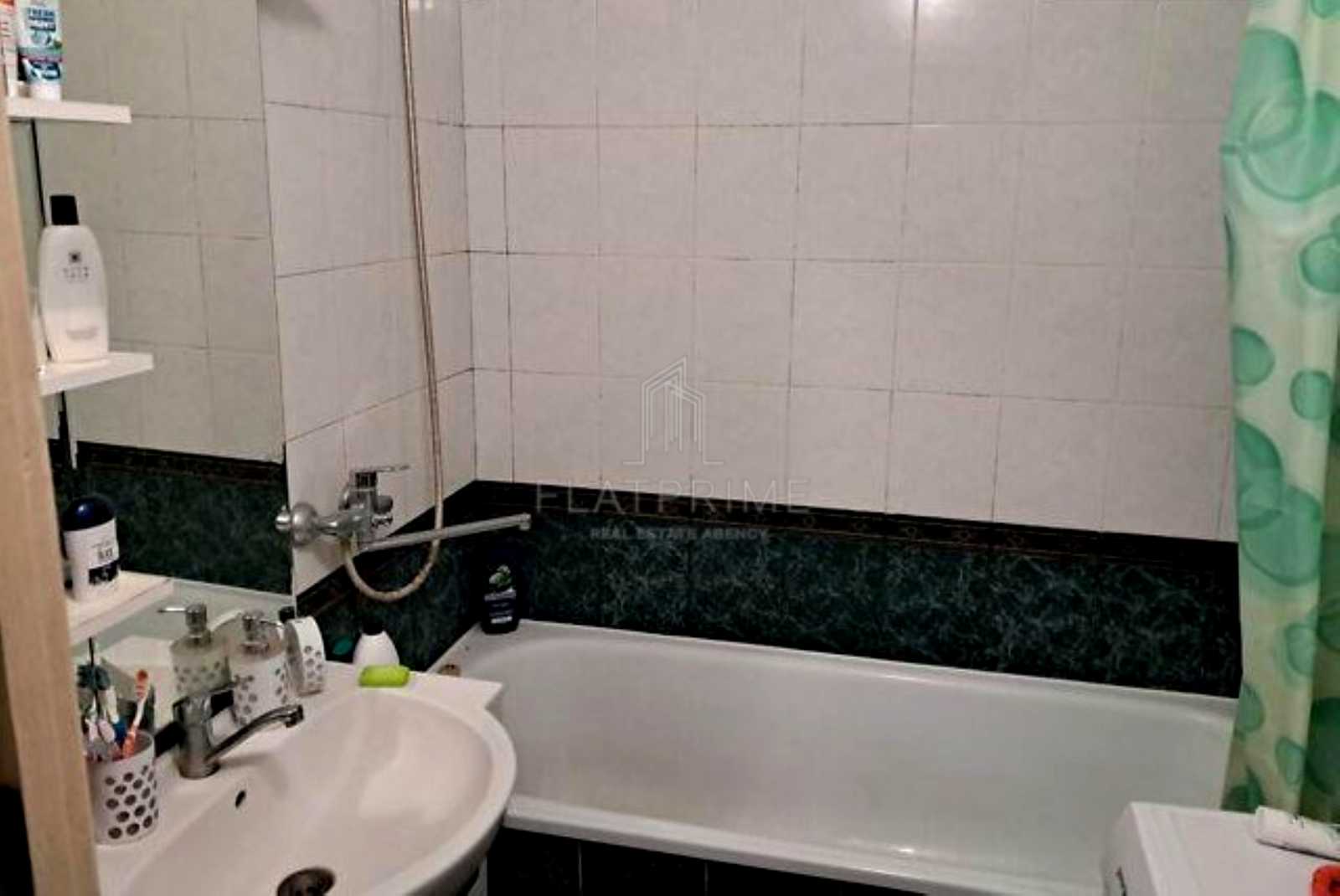 1878398266077655