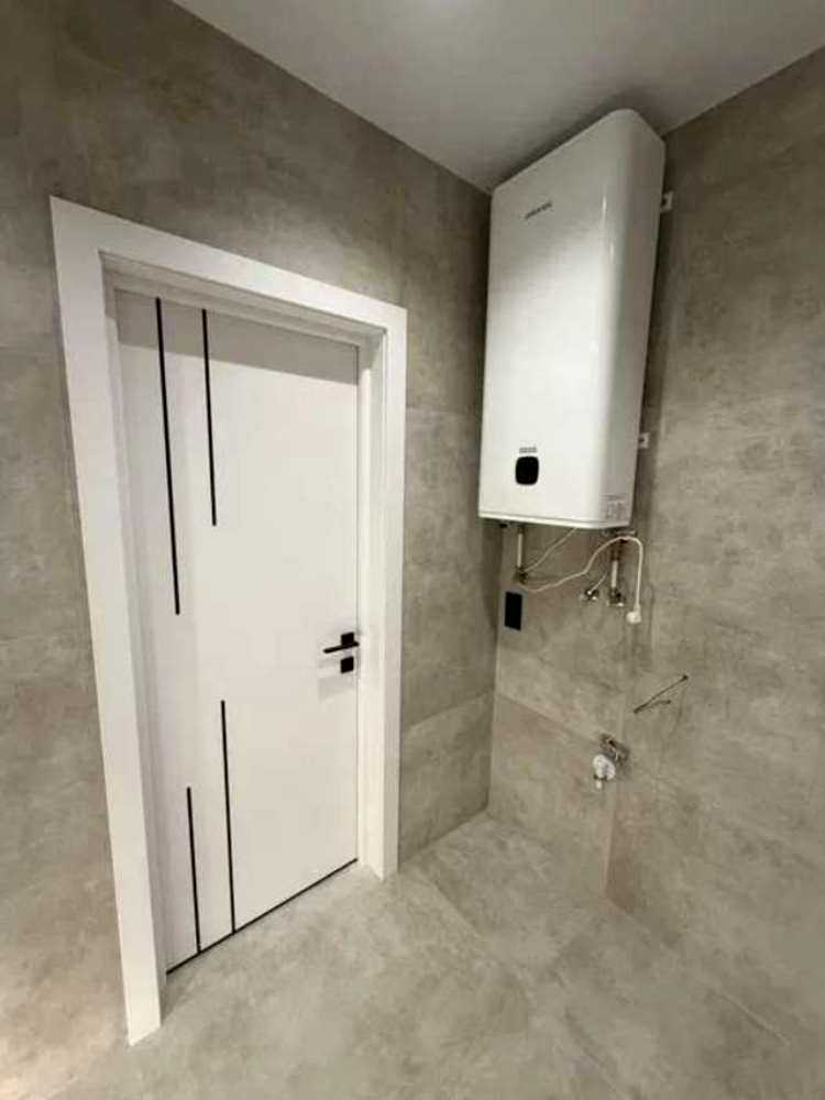 1878398604613052