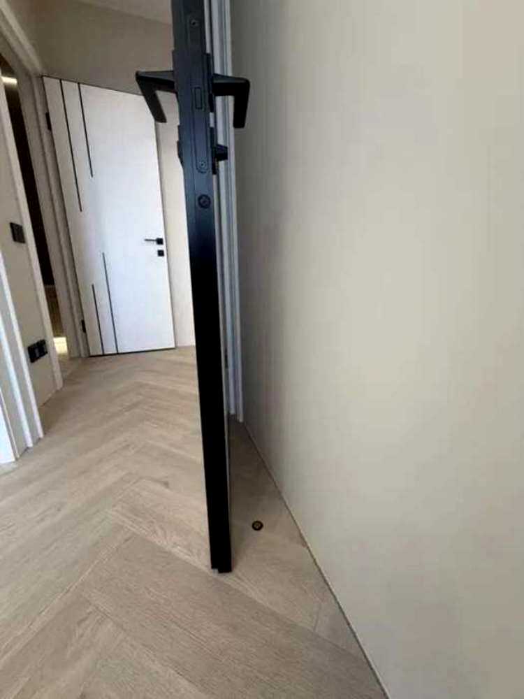 1878398604709749