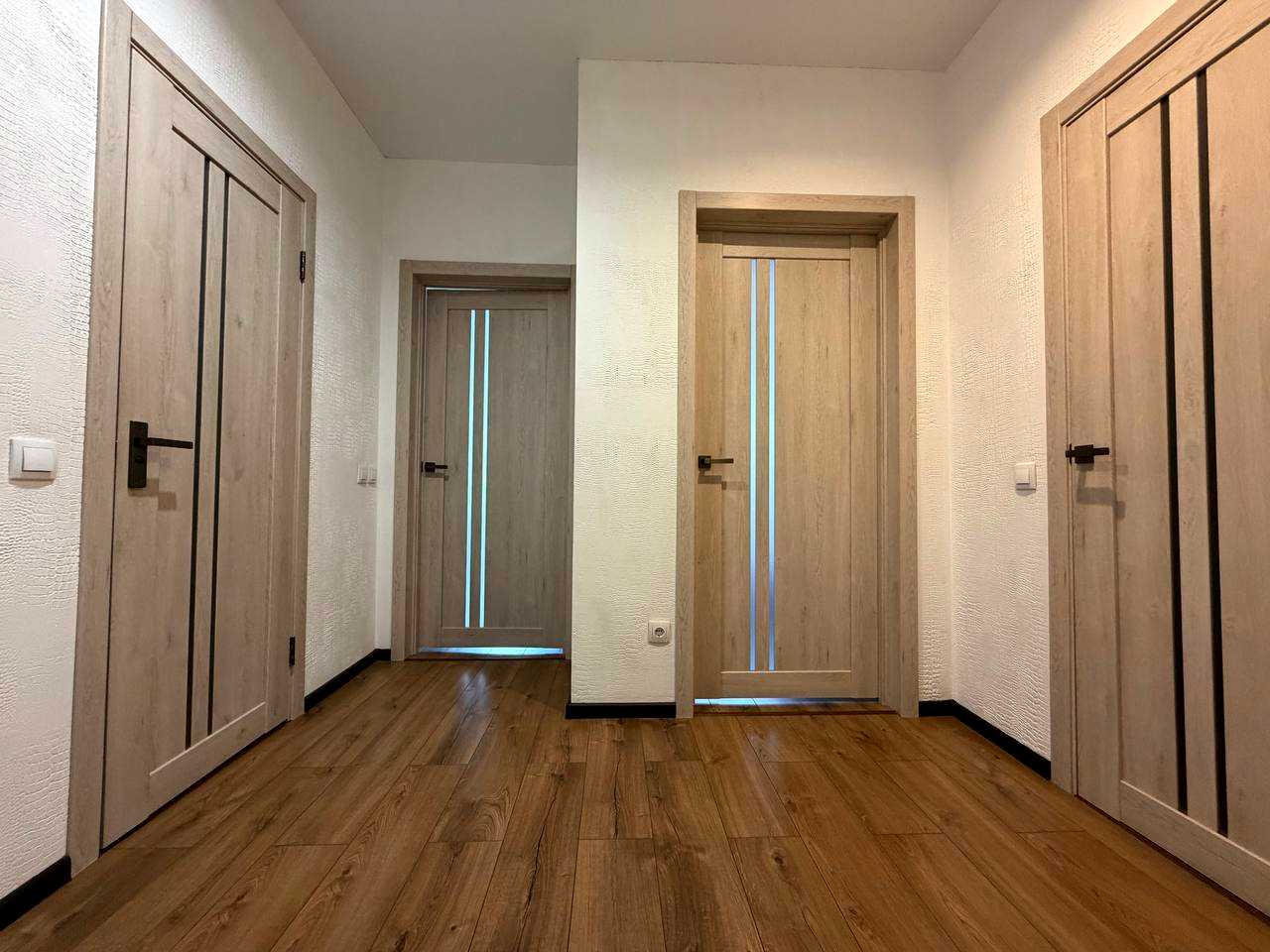 1878398658726290