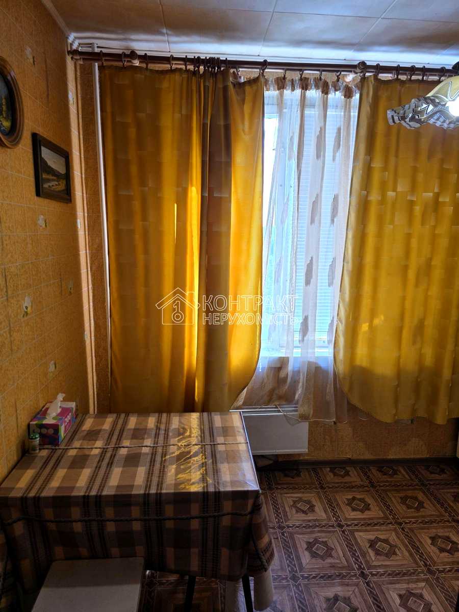 1878400744876069