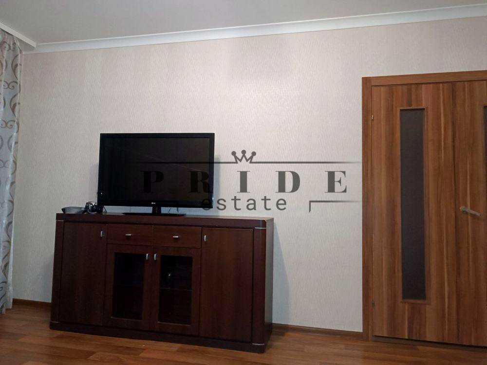 1878401286556669