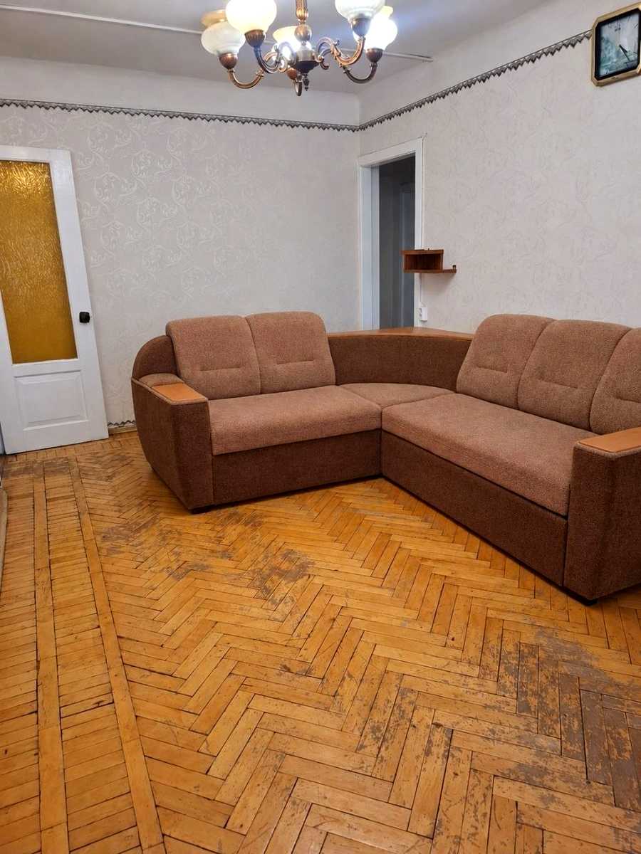 1878401322967622