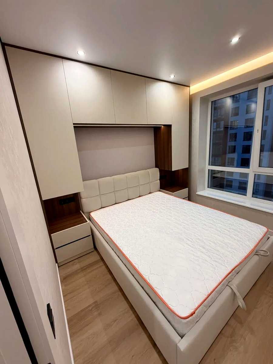 1878401377562957