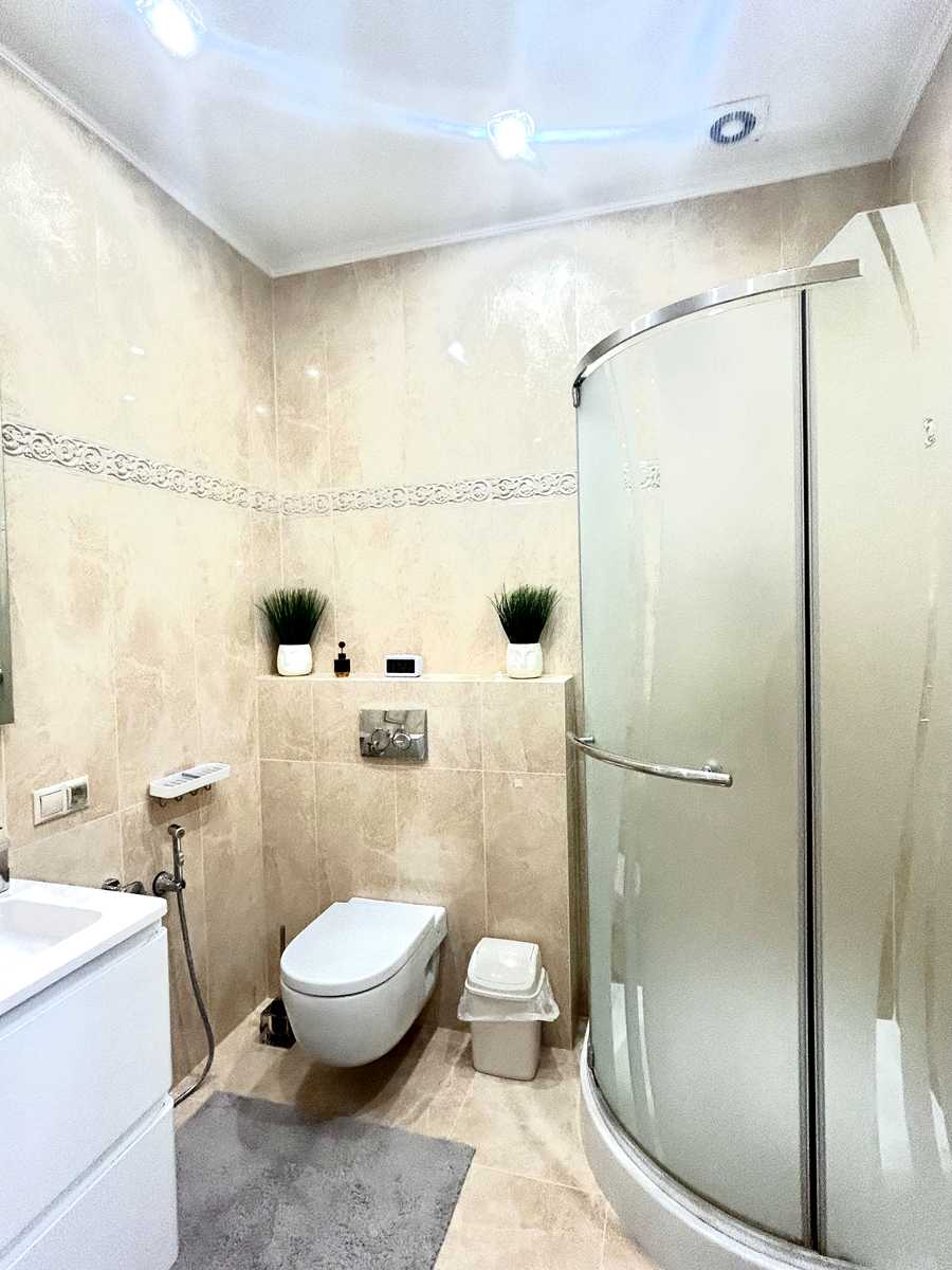 1878402343230532