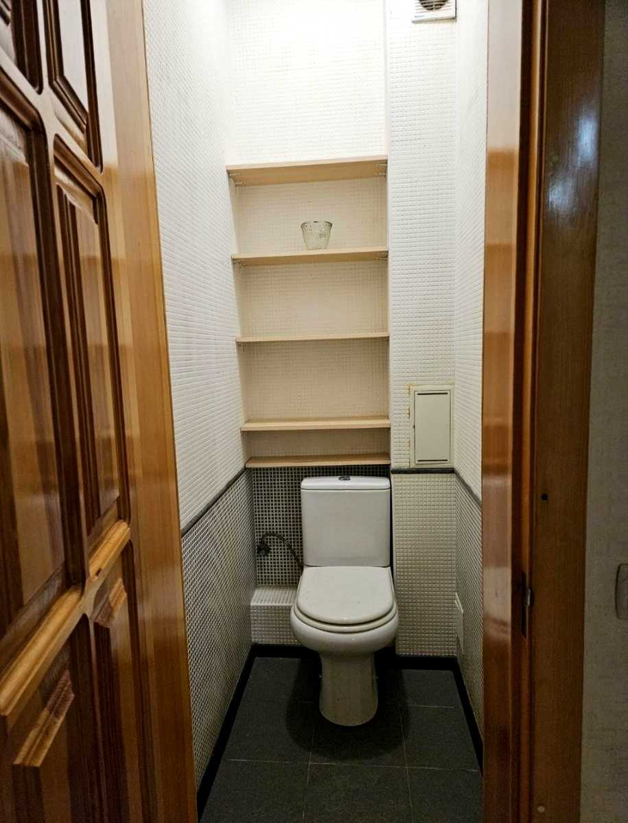 1878402363759676