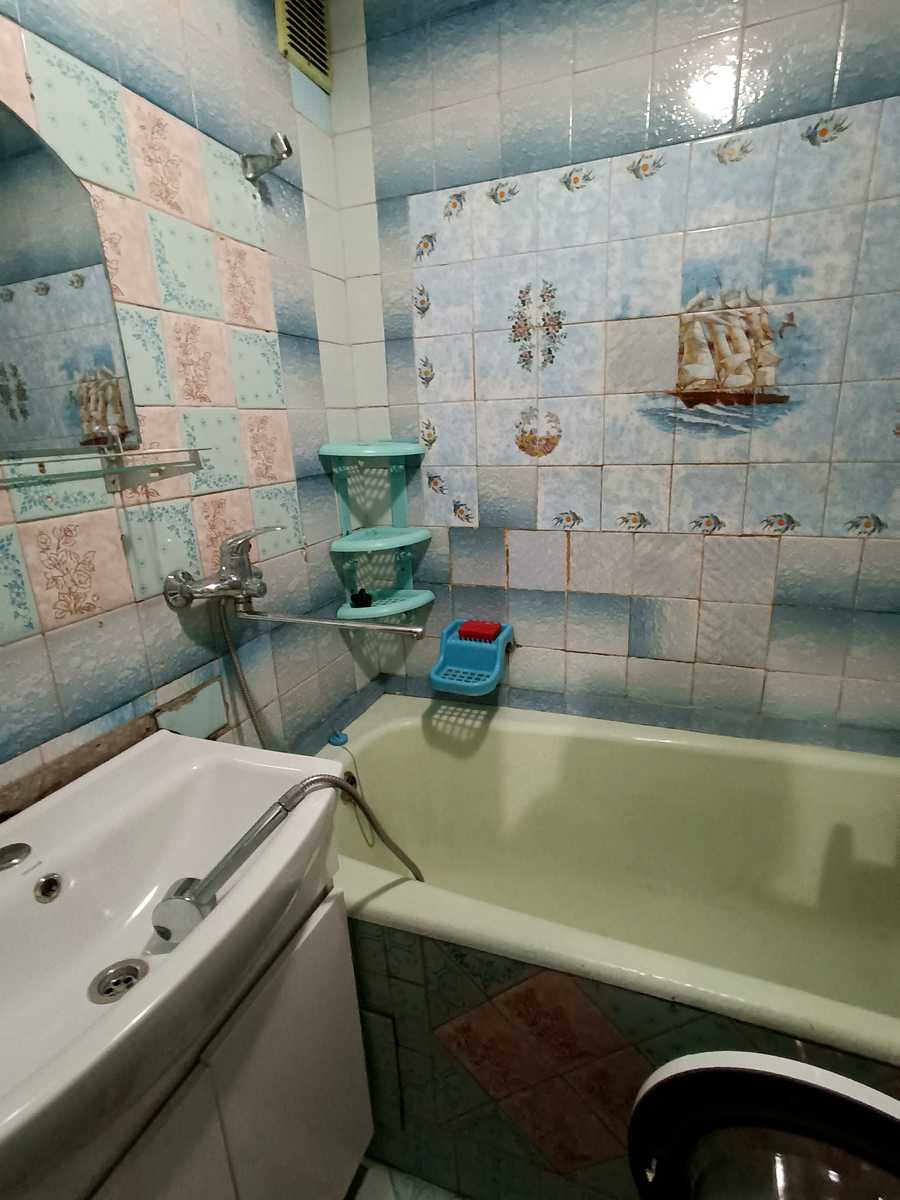 1878404528929018