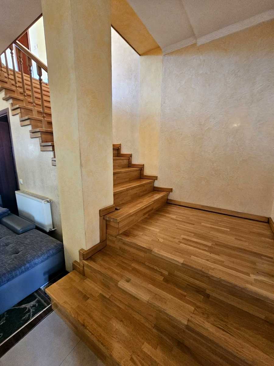 1878405020390252