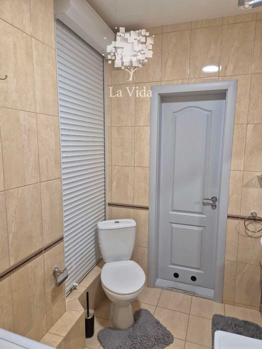 1878409611662862